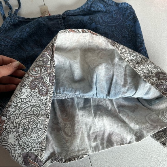 Arizona Jean Company Blue Gradient Paisley Patterned Peplum Tank Top - Medium - Picture 8 of 8